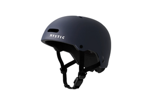 cascos de kitesurf y wing en tienda de surf Mojokite en Castelldefels