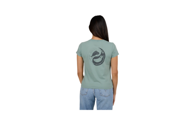 Camiseta Salty Fishin Yang