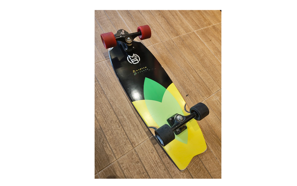 Tabla Surfskate MB Drop Usada