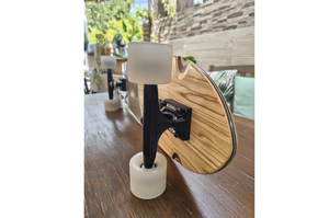 Skateboard cruiser globe madera from the side
