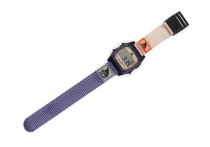Reloj Freestyle Indigo Tan, correa de cuero con detalles deportivos, pantalla digital resistente al agua, perfecto para actividades al aire libre.